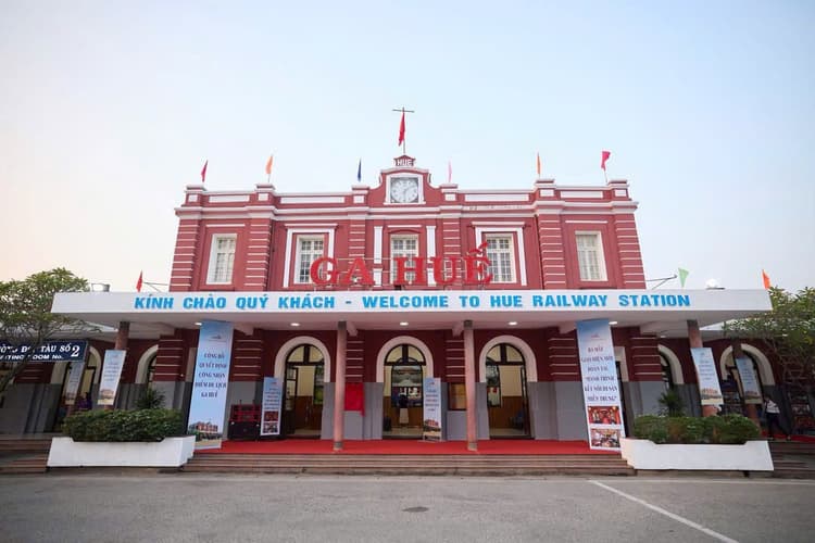 Violette Train — Luxury Train Travel in Vietnam | Violette Train